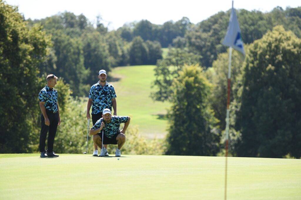 Bilder vom Relegationsspiel 2024 des Golf-Club Neuhof gegen den Golfclub Augsburg um den Aufstieg in die Erste Deutsche Golf Liga