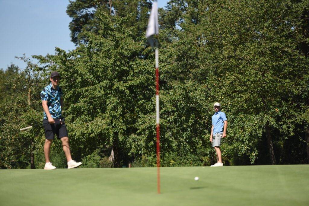 Bilder vom Relegationsspiel 2024 des Golf-Club Neuhof gegen den Golfclub Augsburg um den Aufstieg in die Erste Deutsche Golf Liga