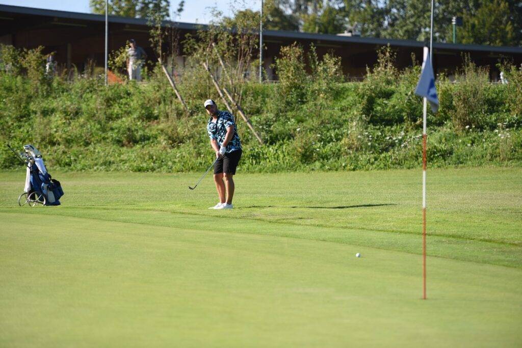 Bilder vom Relegationsspiel 2024 des Golf-Club Neuhof gegen den Golfclub Augsburg um den Aufstieg in die Erste Deutsche Golf Liga